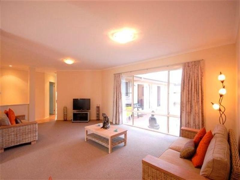 2 Schaefer Court, Westbrook QLD 4350