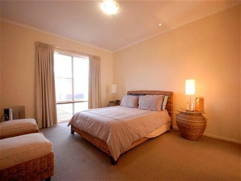 2 Schaefer Court, Westbrook QLD 4350