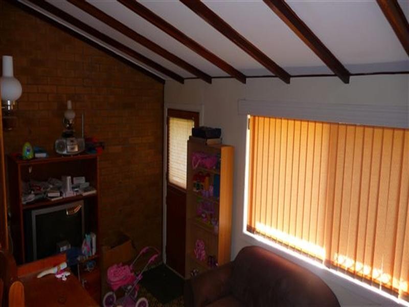 40 Skehan Street, Centenary Heights QLD 4350