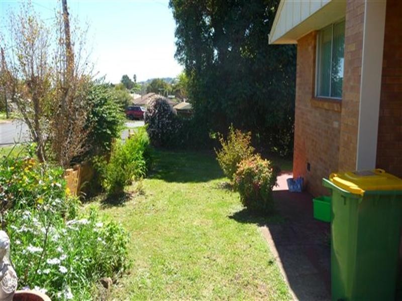 40 Skehan Street, Centenary Heights QLD 4350