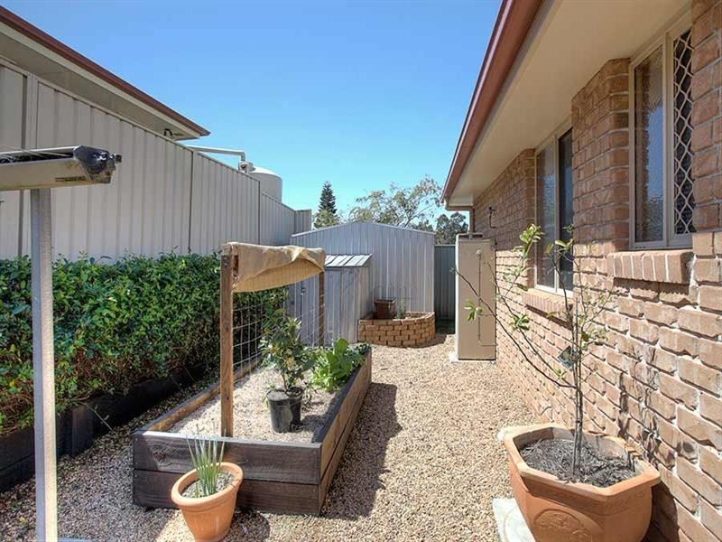 34 Nash Drive, Glenvale QLD 4350