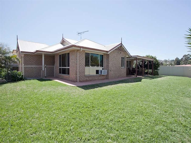 34 Nash Drive, Glenvale QLD 4350
