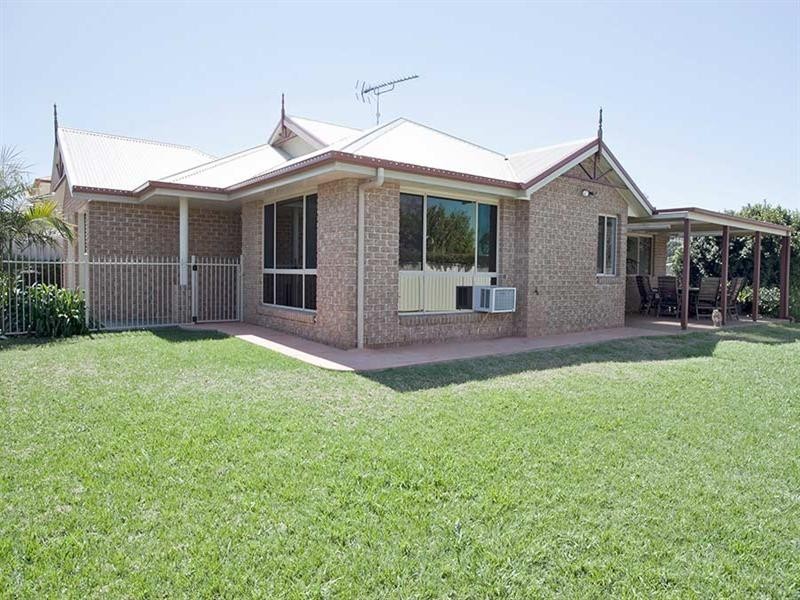 34 Nash Drive, Glenvale QLD 4350