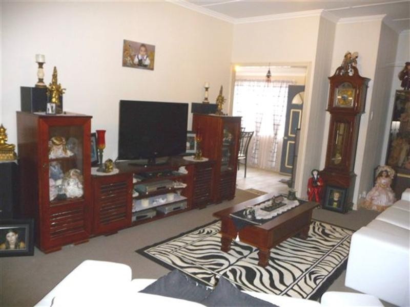 77a Ruthven Street, Harlaxton QLD 4350