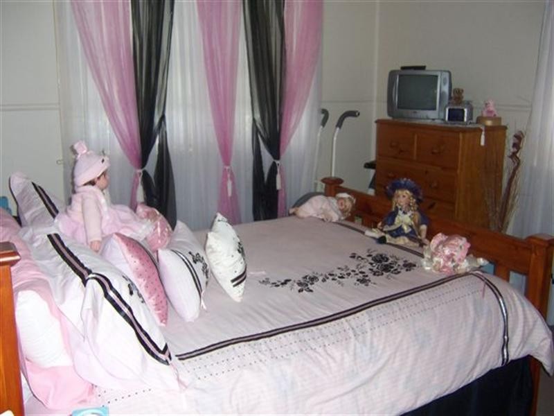 77a Ruthven Street, Harlaxton QLD 4350