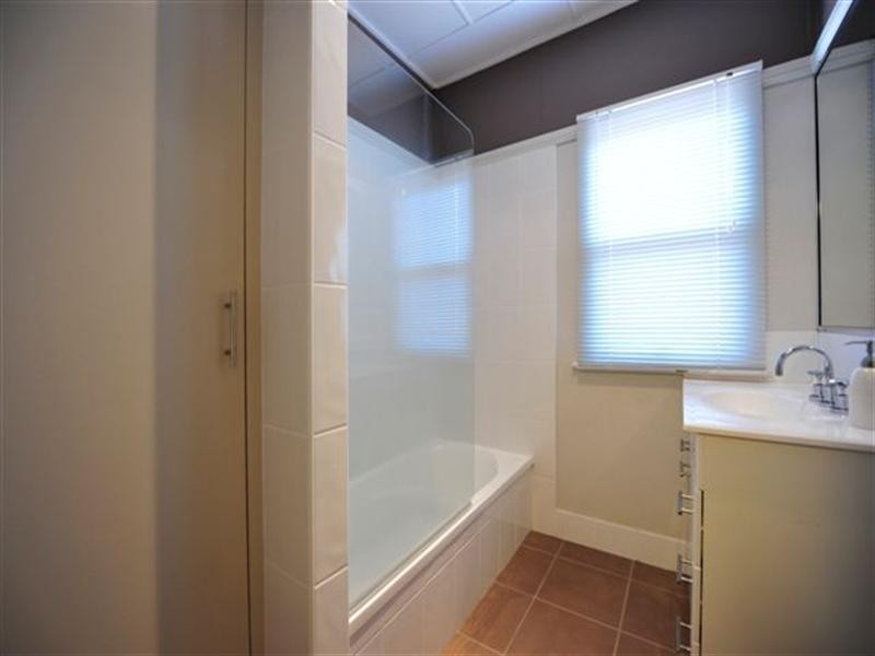 46 Wallace Street, Newtown QLD 4350