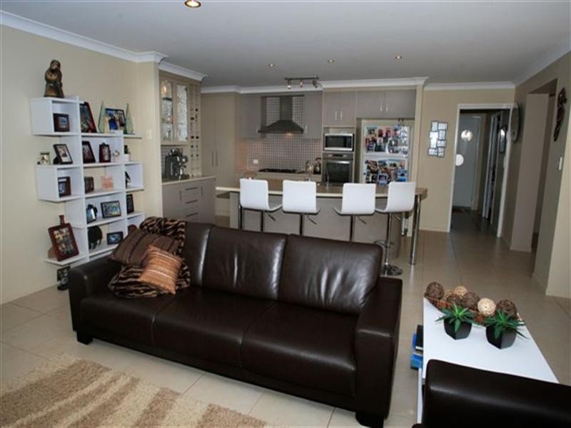 4 Osprey Court, Rangeville QLD 4350