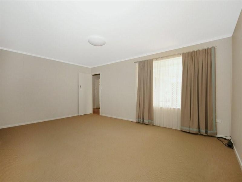 24 Weller Street, Rangeville QLD 4350