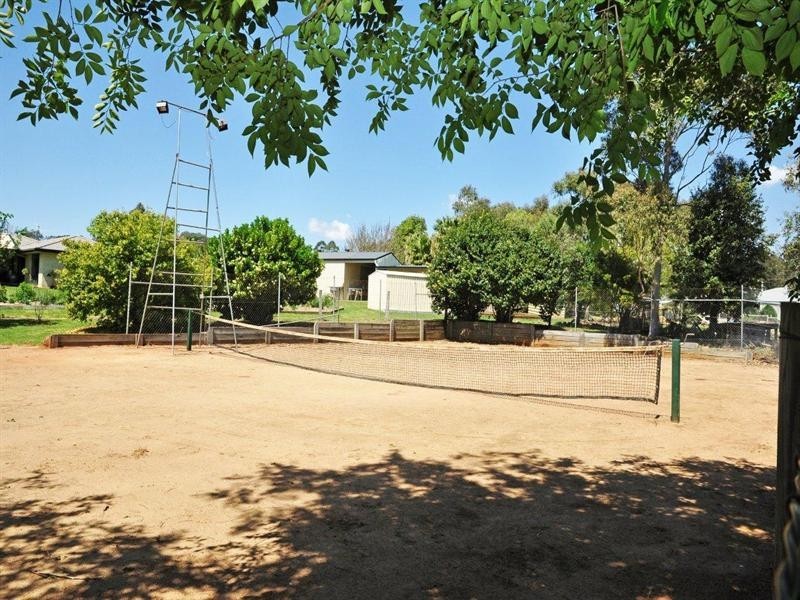 3 Delvue Crescent, Highfields QLD 4352