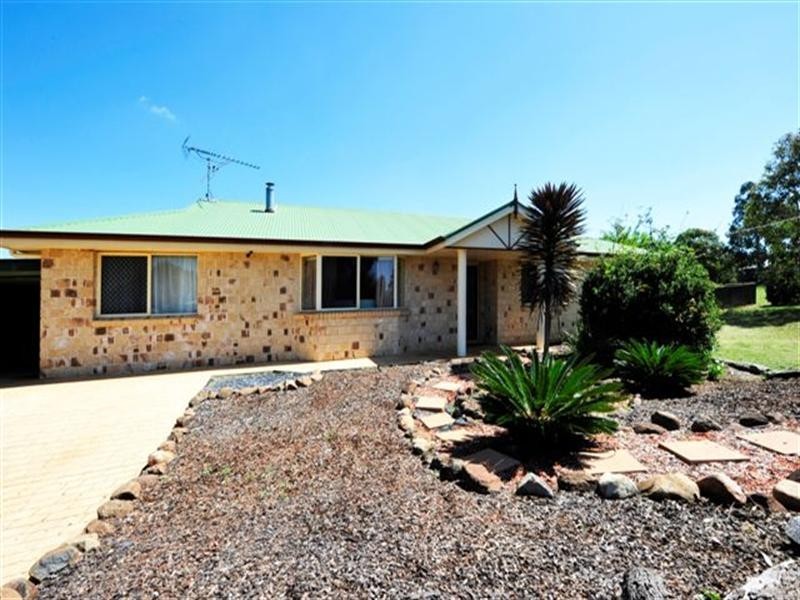 5 East Street, Kingsthorpe QLD 4400