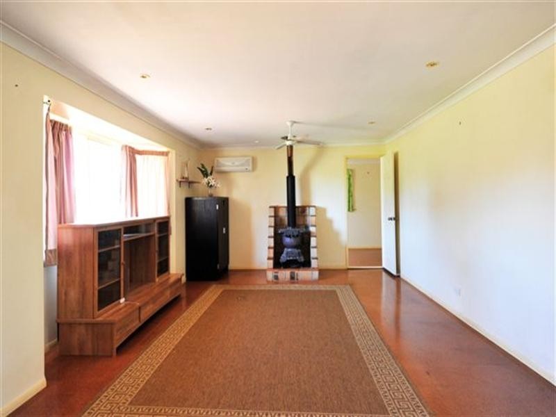 5 East Street, Kingsthorpe QLD 4400