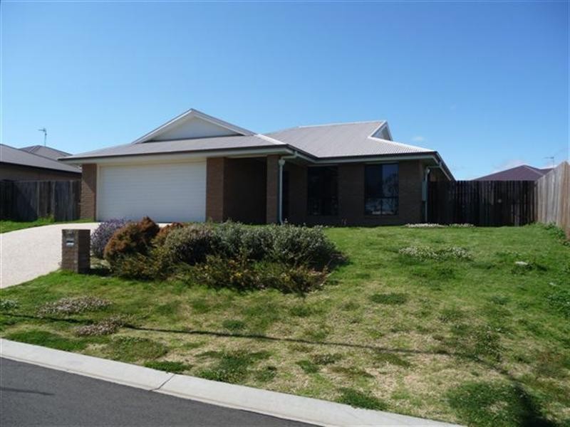 30 Sunset Drive, Glenvale QLD 4350