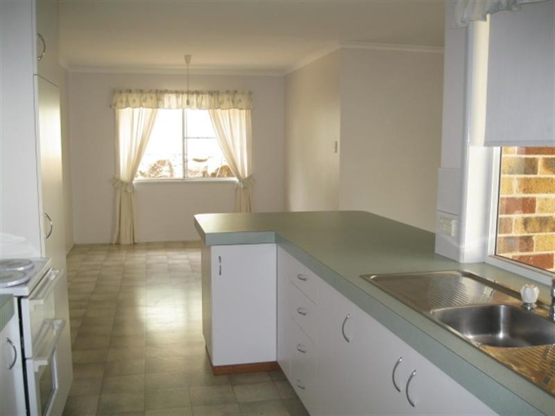 1 Kayser Court, Darling Heights QLD 4350