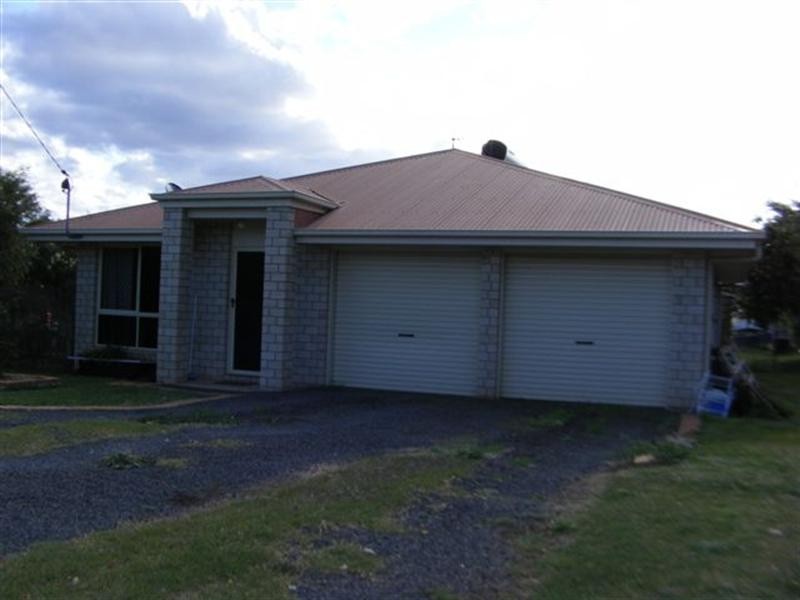 5 Lawmere Court, Kingsthorpe QLD 4400