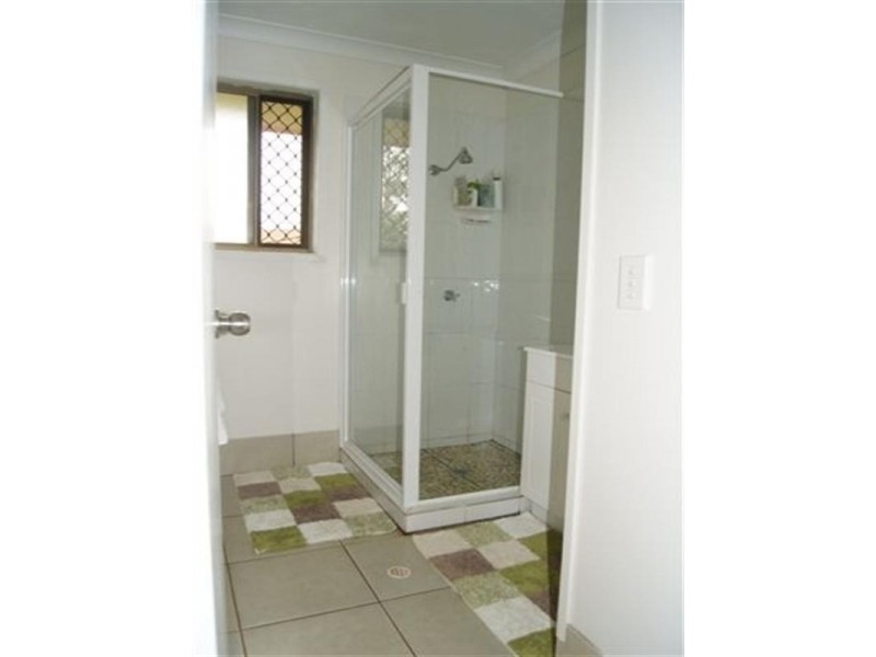 2/11 Camellia Court, Darling Heights QLD 4350