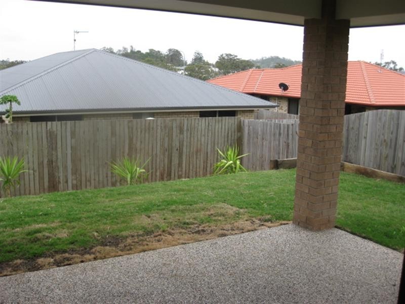 11 Wareena Crescent, Glenvale QLD 4350