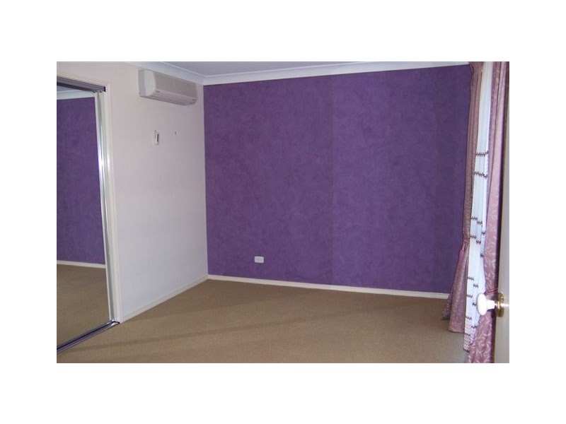 7 Barton Street, Middle Ridge QLD 4350