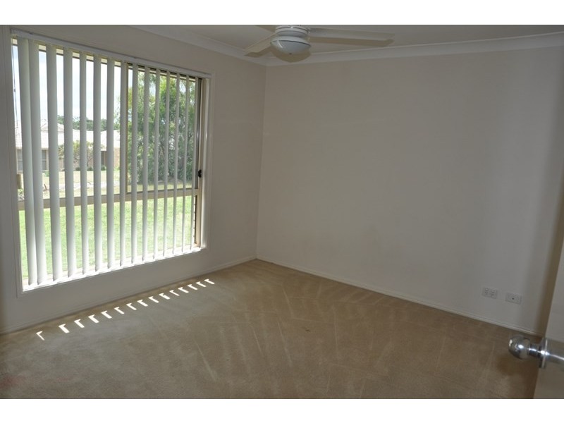 24 Wareena Crescent, Glenvale QLD 4350