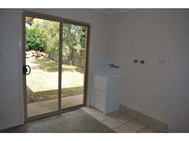 24 Wareena Crescent, Glenvale QLD 4350