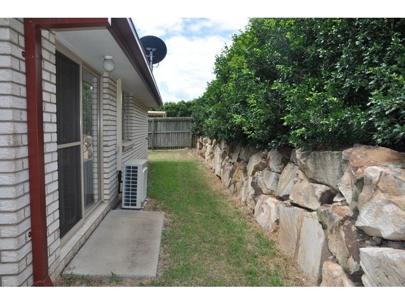 24 Wareena Crescent, Glenvale QLD 4350