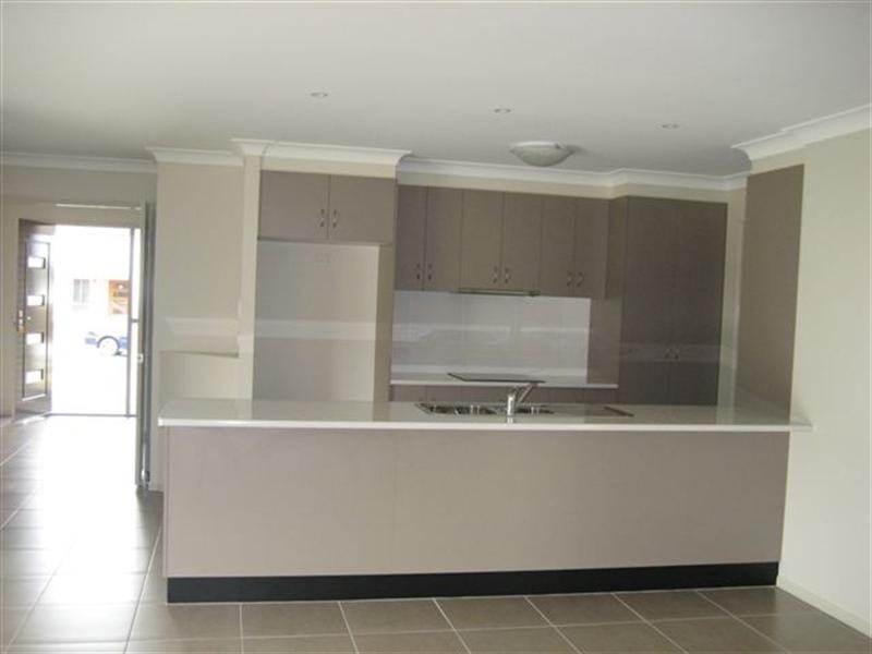 73 Whitman Street, Westbrook QLD 4350