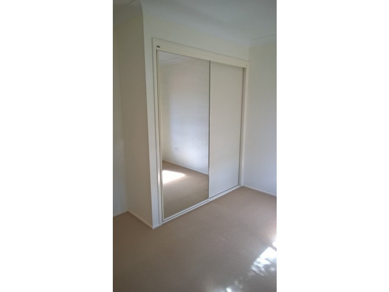 2/22 Sambar Court, Kearneys Spring QLD 4350