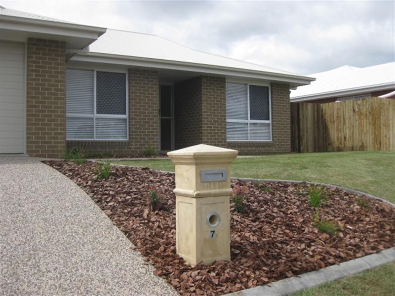7 Kurrawa Crescent, Glenvale QLD 4350