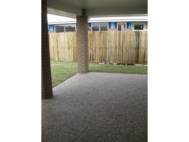 7 Kurrawa Crescent, Glenvale QLD 4350