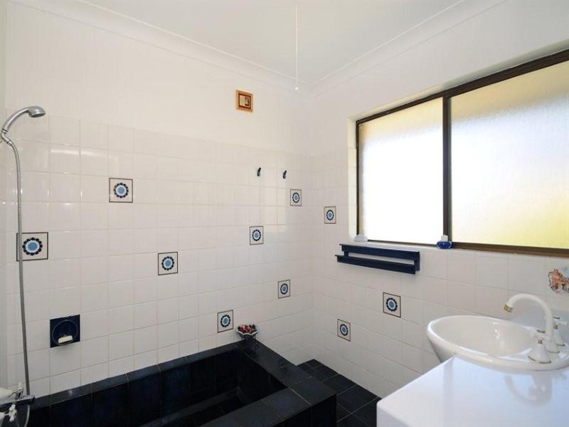 24 Coverdale Crescent, Cotswold Hills QLD 4350