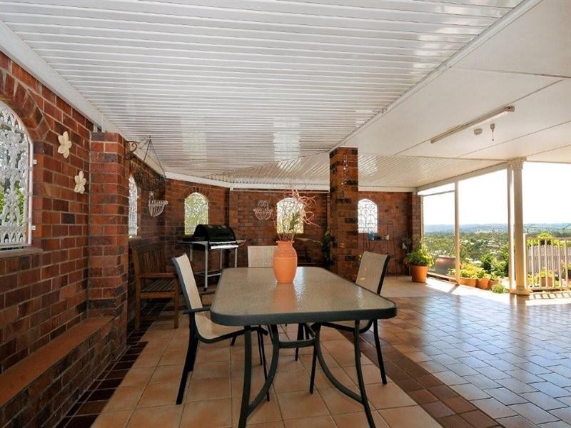 24 Coverdale Crescent, Cotswold Hills QLD 4350