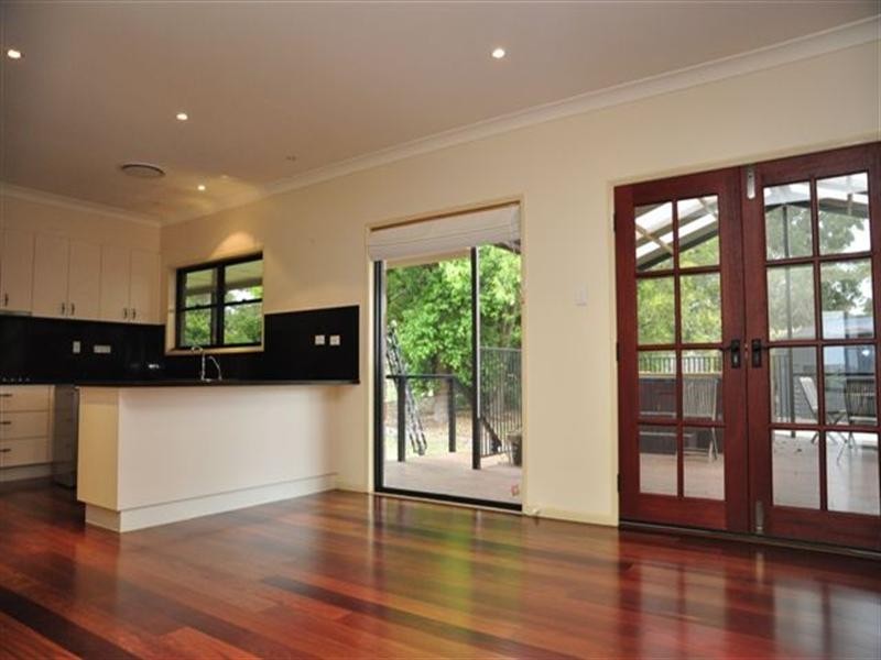 7 Berghofer Drive, Highfields QLD 4352