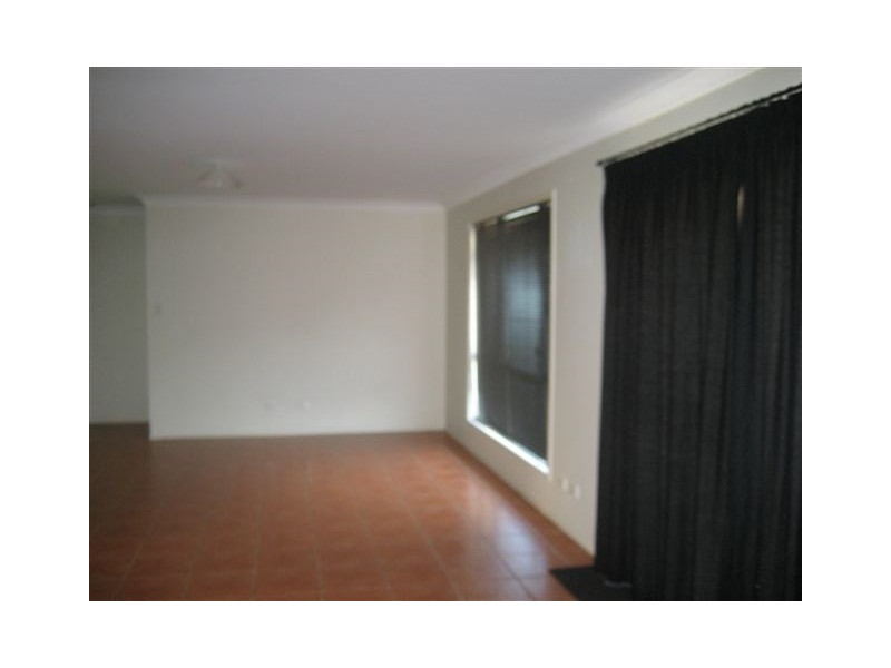 777 Greenwattle Street, Harristown QLD 4350