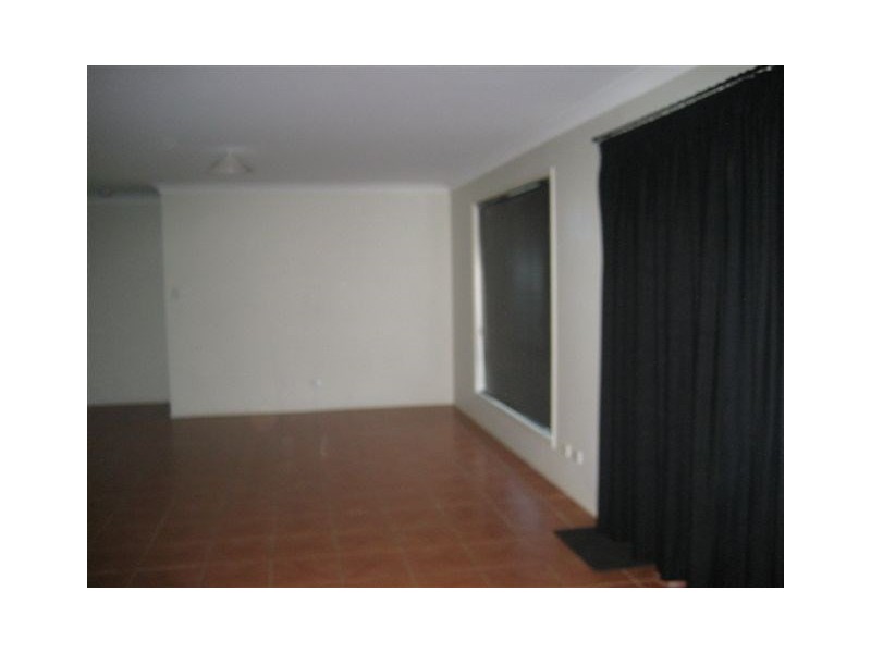 777 Greenwattle Street, Harristown QLD 4350