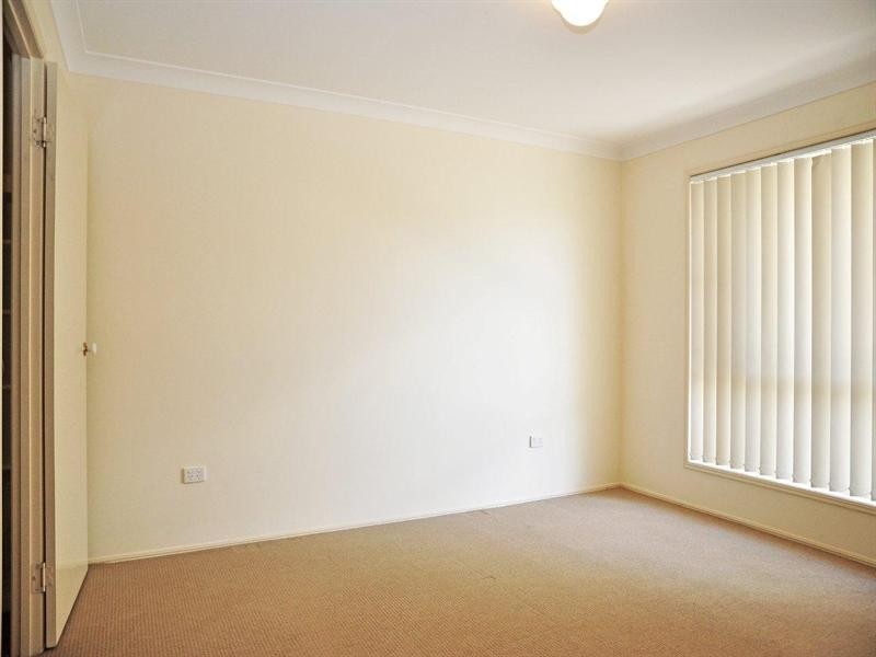 9 La Vista Court, Middle Ridge QLD 4350