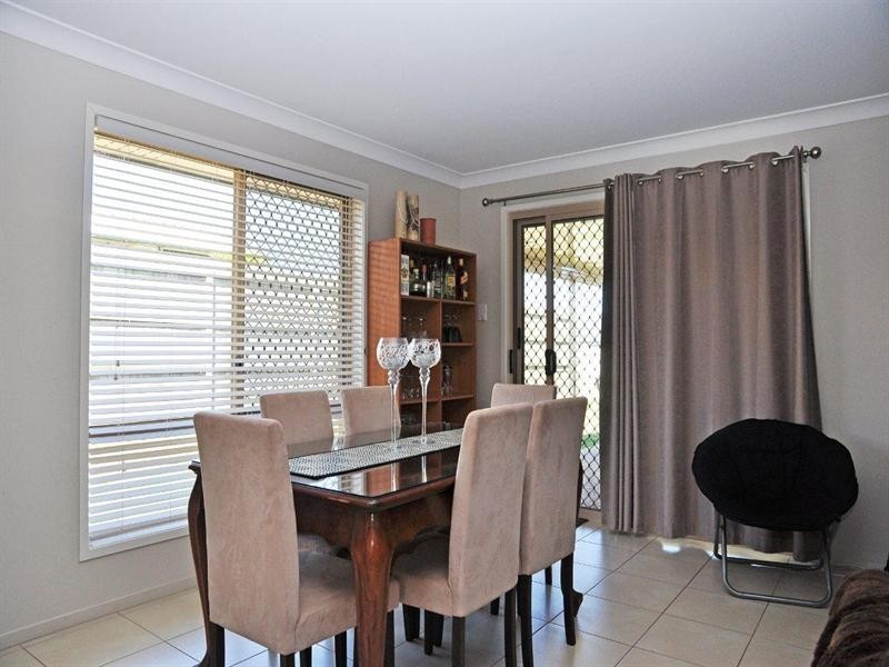 18 Currawong Drive, Highfields QLD 4352