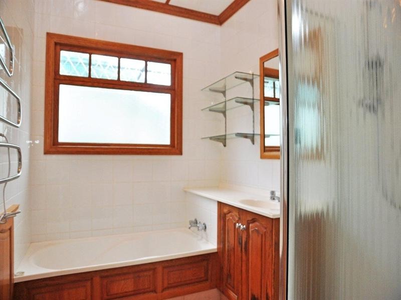 3 Sybyl Street, Harristown QLD 4350