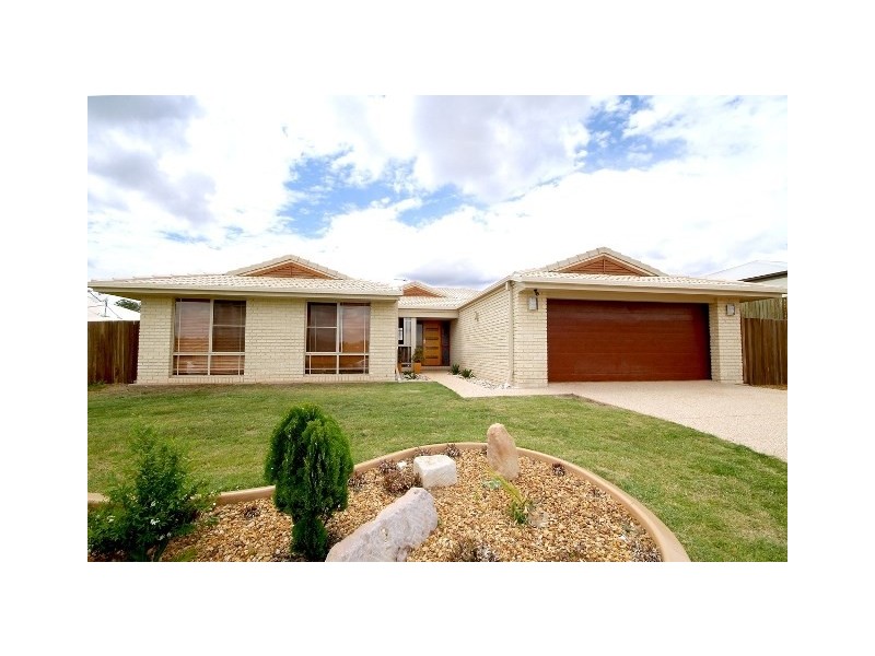 84 Aberdeen Street, Rangeville QLD 4350