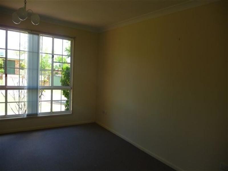 4 Dalzell Crescent, Darling Heights QLD 4350