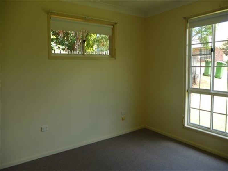 4 Dalzell Crescent, Darling Heights QLD 4350