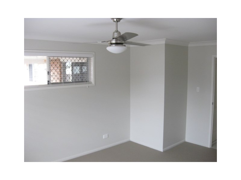 7 Latham Court, Wilsonton Heights QLD 4350