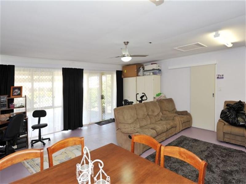 17 Glen Avon Court, Glenvale QLD 4350