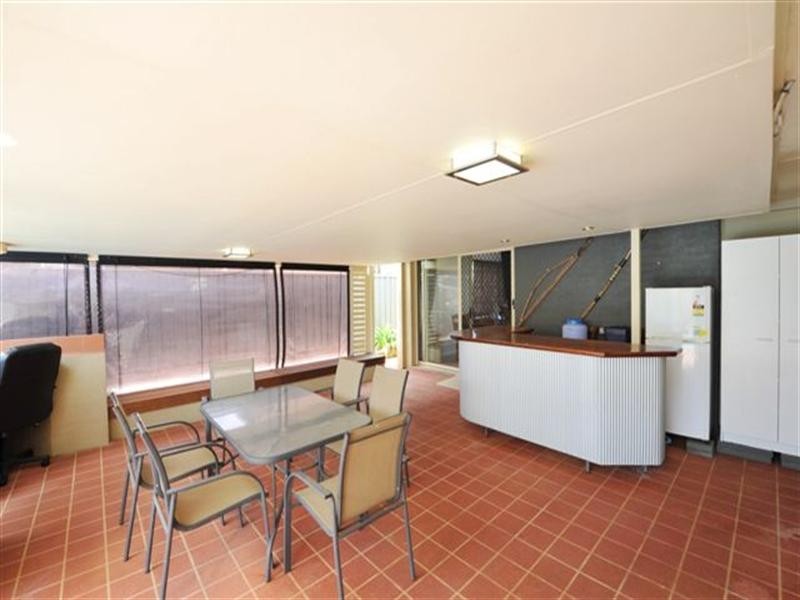 17 Glen Avon Court, Glenvale QLD 4350