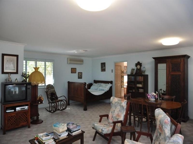 145 Henningsen Road Oakey Via Toowoomba, Oakey QLD 4401