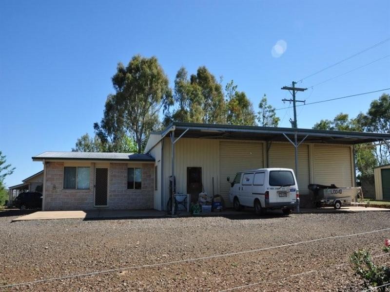 145 Henningsen Road Oakey Via Toowoomba, Oakey QLD 4401