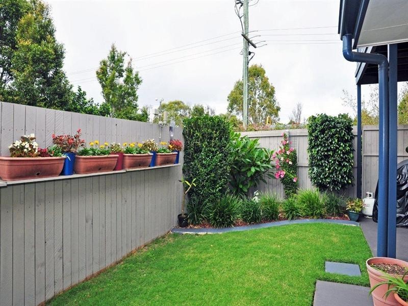 339 Spring Street, Kearneys Spring QLD 4350