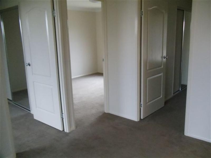 15 Highgrove Drive, Highfields QLD 4352