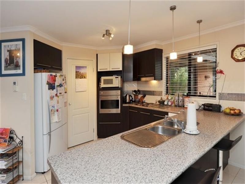 7 Manooka Crescent, Highfields QLD 4352