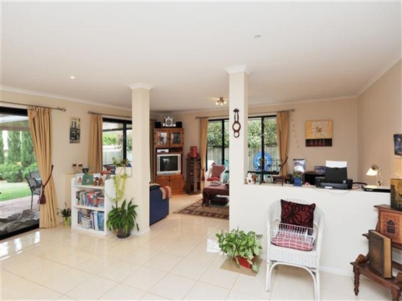 7 Manooka Crescent, Highfields QLD 4352