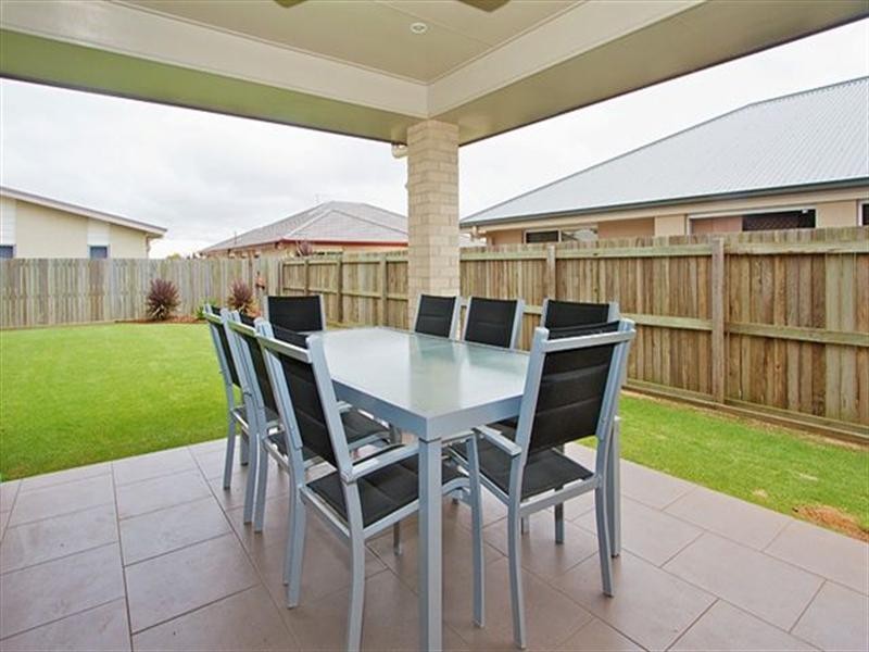 13 Beardsworth Court, Middle Ridge QLD 4350