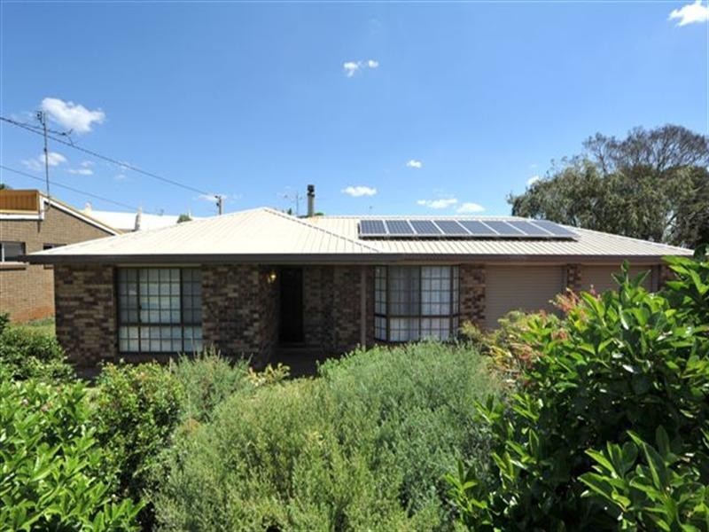 16 Crosby Street, Darling Heights QLD 4350